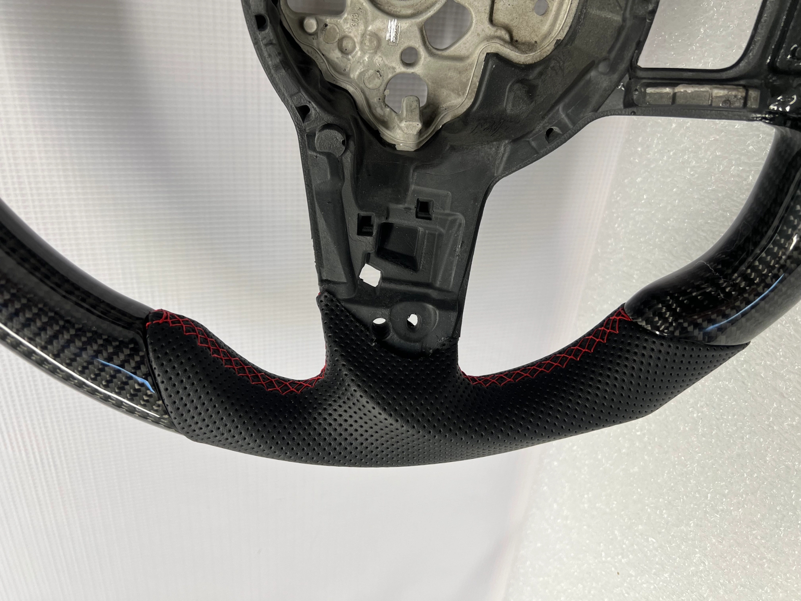 Volant en Carbone Volkswagen GOLF 7 – Image 5