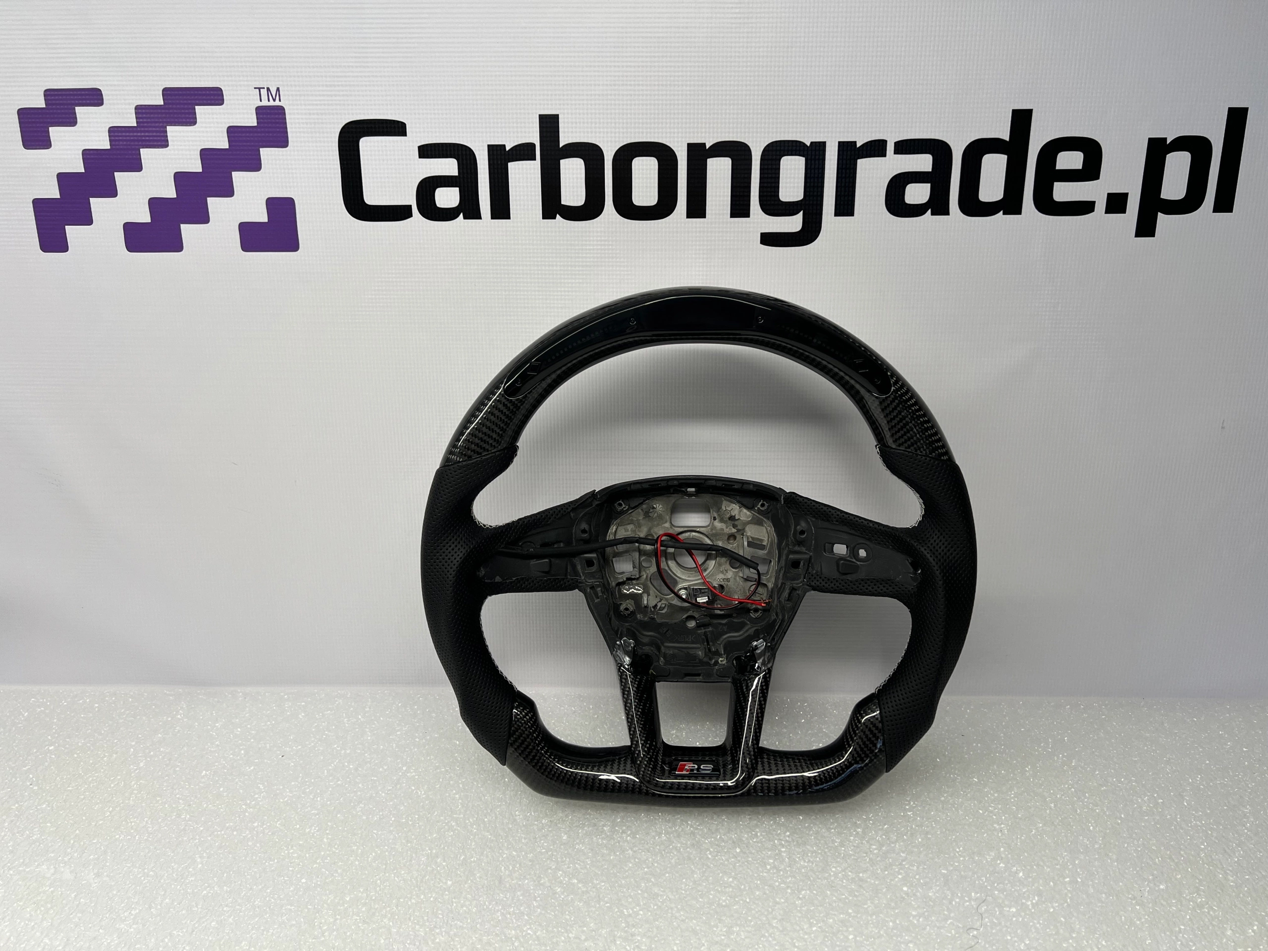 Volant Carbone AUDI A6 S6 RS6 C8 4K