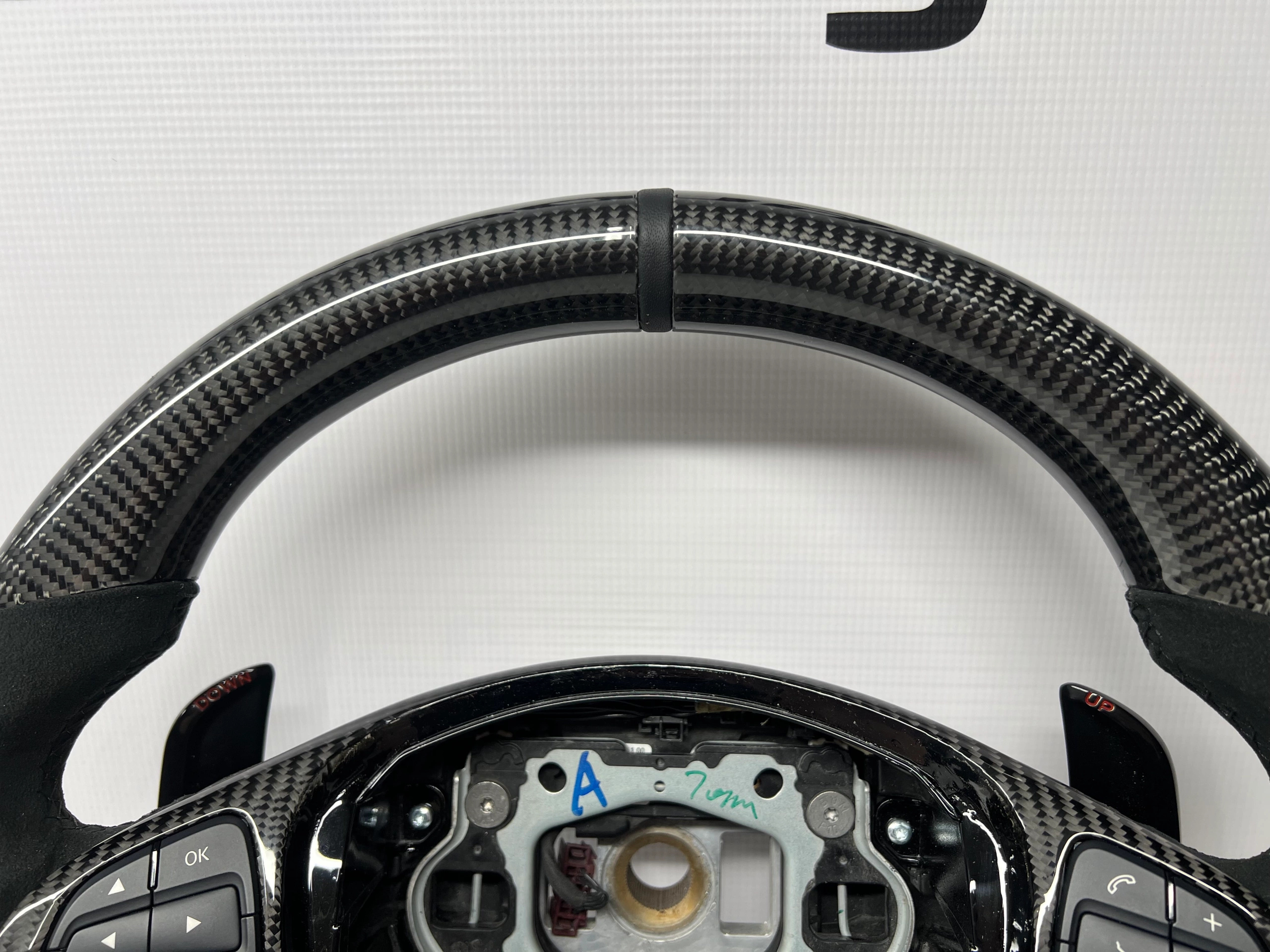 Volant Carbone Mercedes GLC W253 – Image 5