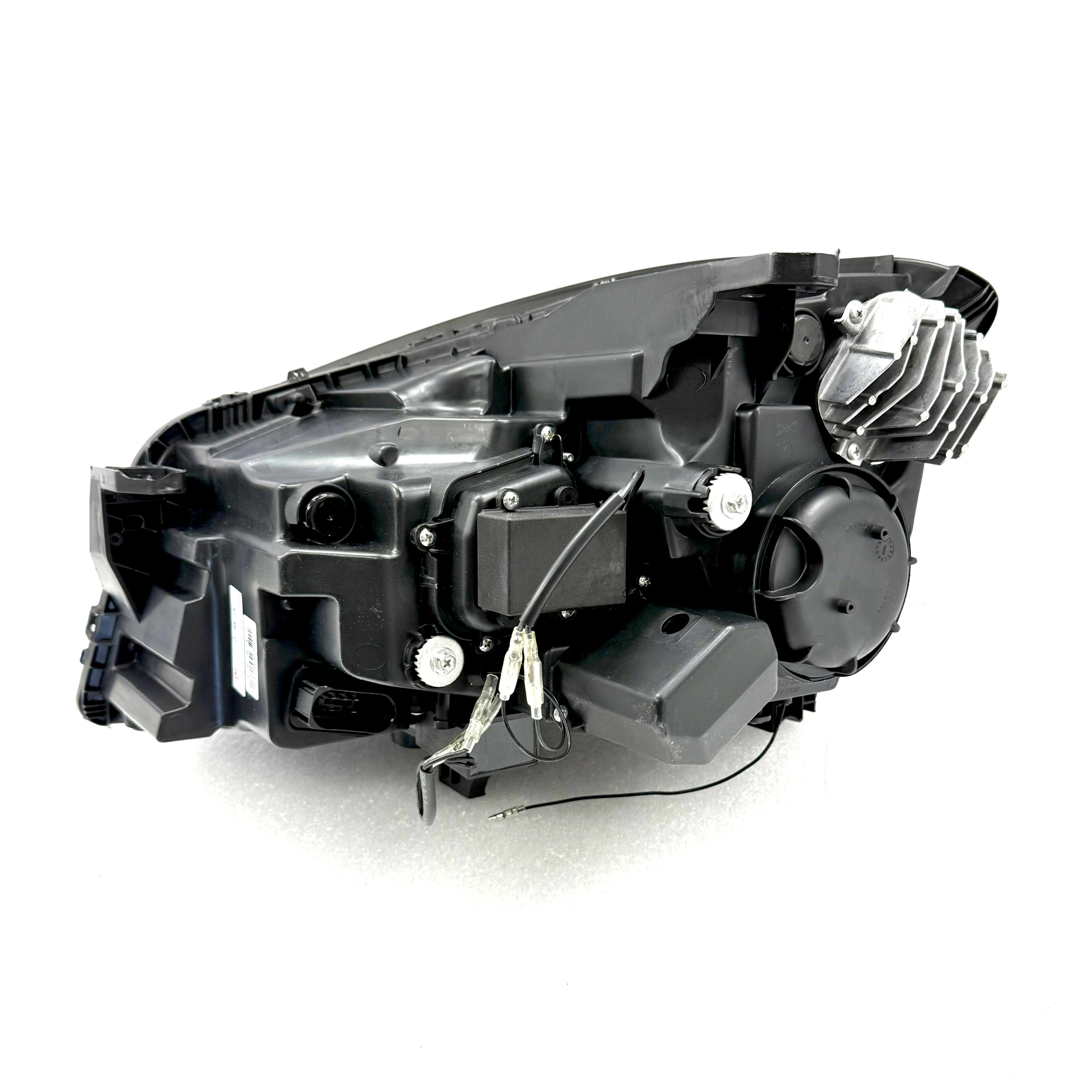 Phares avant LED Mercedes-Benz GLA 2013-2020 – Image 4